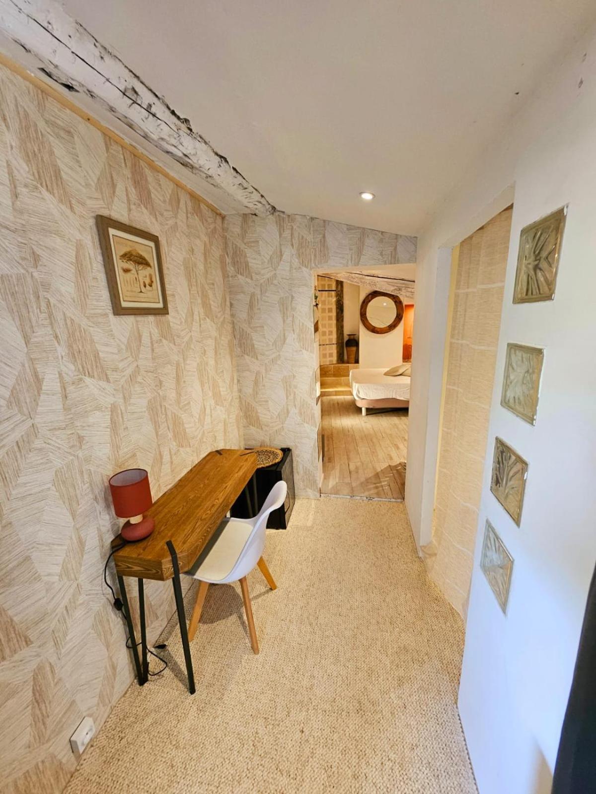 Suites Coupo Santo Et Lou Peiro Cotignac Dış mekan fotoğraf
